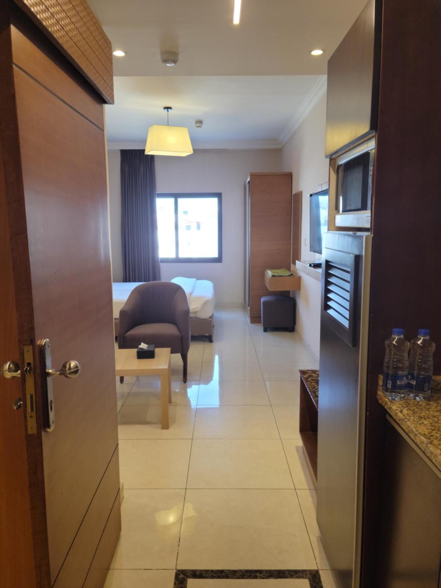 Big Ben Hotel Suites Amman Exteriör bild